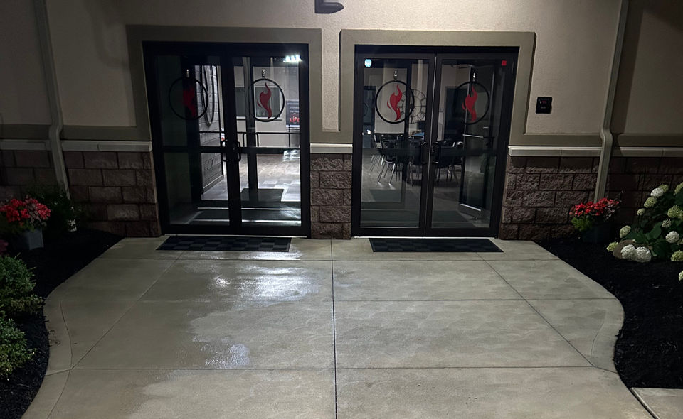 Concrete Cleaning · Massillon, OH
