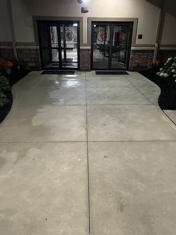 Deck Cleaning · Massillon, OH